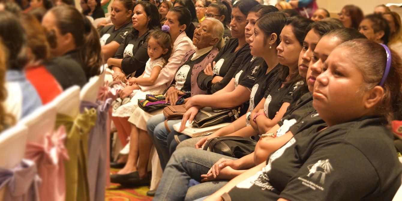 Apoyamos a las mujeres a lograr más libertad y oportunidades para participar activamente en la toma de decisiones y más mujeres en puestos de liderazgo para el cambio. Foto: Karen Arita / Oxfam en Honduras